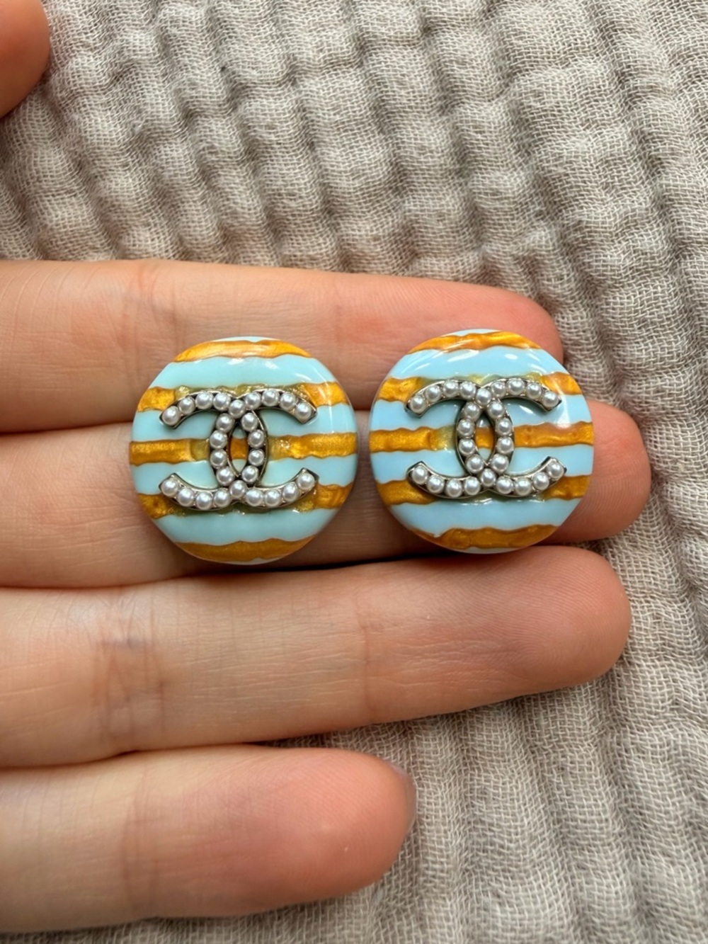 🩵CHANEL Round Striped CC Clip-On Earrings in Light Blue & Gold💛 - Picture 3 of 11